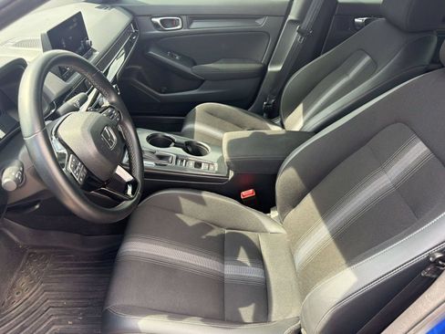 Used 2023 Honda Civic Sport image 5