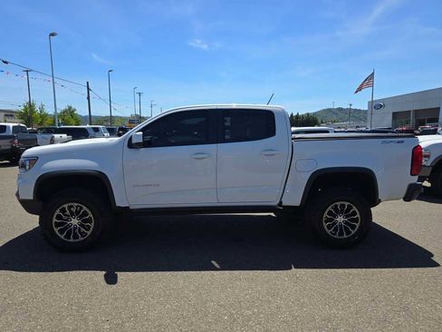 Used 2021 Chevrolet Colorado ZR2 AWD/4WD image 2