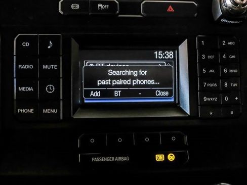 Used 2018 Ford F550 2WD Regular Cab Super Duty image 25