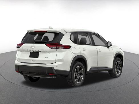Used 2025 Nissan Rogue SV AWD/4WD image 2