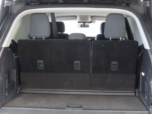 Used 2025 Ford Expedition Active AWD/4WD image 16