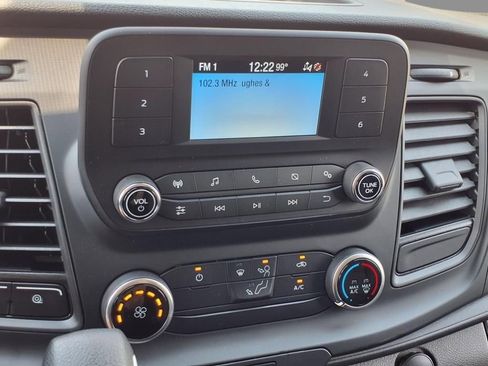 New 2025 Ford Transit 250 Low Roof image 19