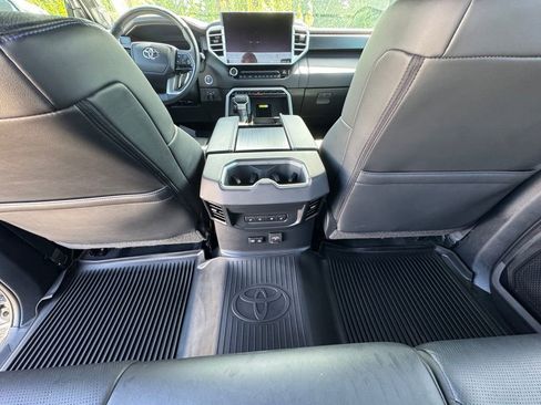Used 2023 Toyota Tundra Platinum AWD/4WD image 37