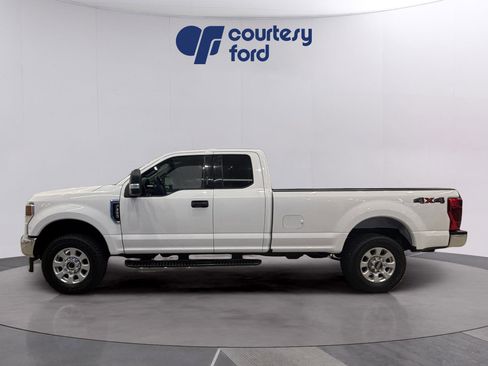 Certified 2021 Ford F350 XLT w/ XLT Value Package image 4
