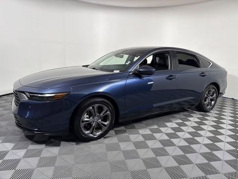 Used 2024 Honda Accord EX-L image 2