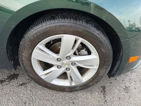 Used 2014 Chevrolet Cruze Diesel image 2