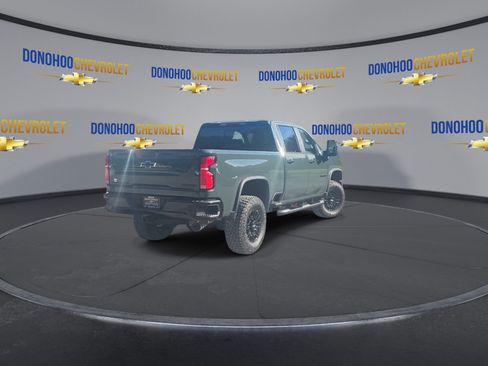 New 2026 Chevrolet Silverado 2500 ZR2 w/ LPO, Dark Essentials Package AWD/4WD image 11