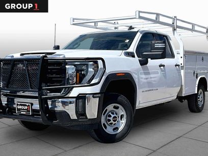 Used 2024 GMC Sierra 2500 Pro w/ Convenience Package