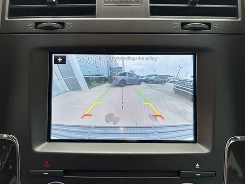 Used 2017 Lincoln Navigator Select image 27