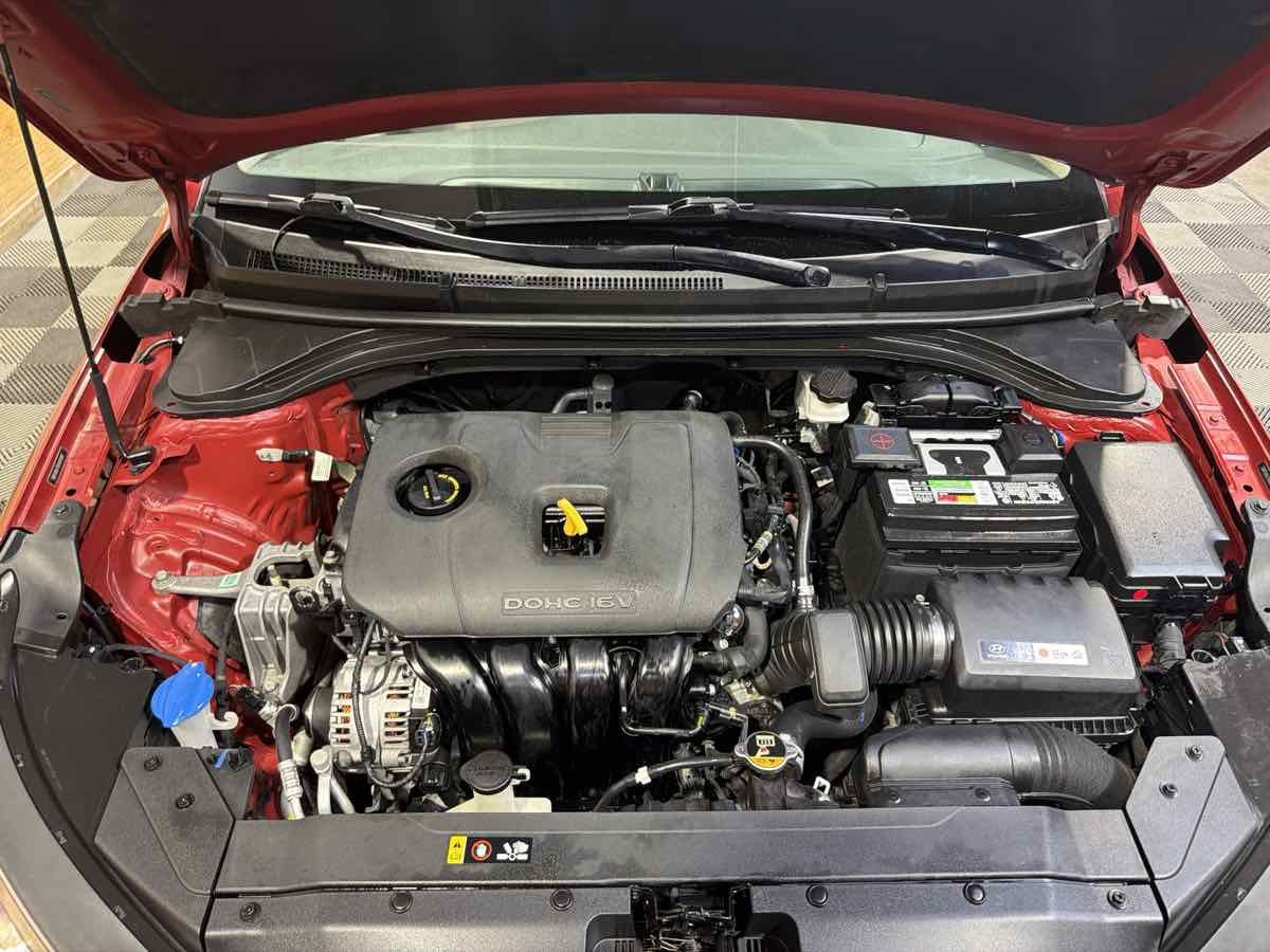 Used 2019 Hyundai Elantra Value Edition FWD image 31