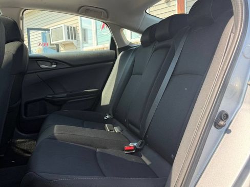 Used 2019 Honda Civic EX image 11