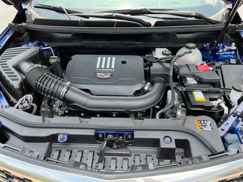 New 2025 Cadillac XT5 Luxury image 30