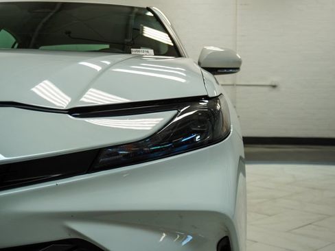 Used 2025 Toyota Camry LE FWD image 36