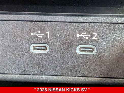 Certified 2025 Nissan Kicks SV AWD/4WD image 27