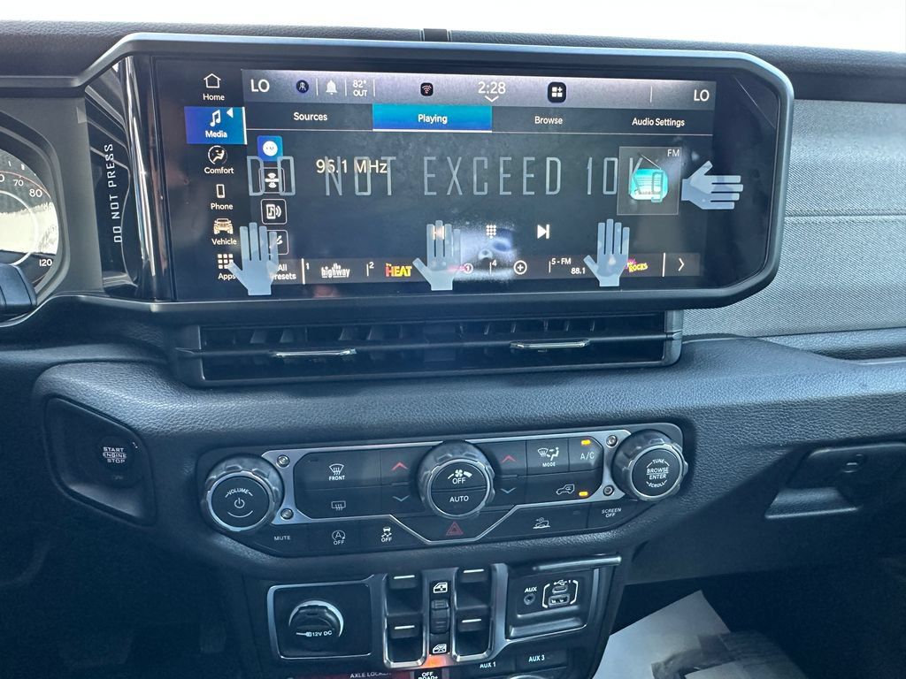 New 2026 Jeep Gladiator Mojave AWD/4WD image 27