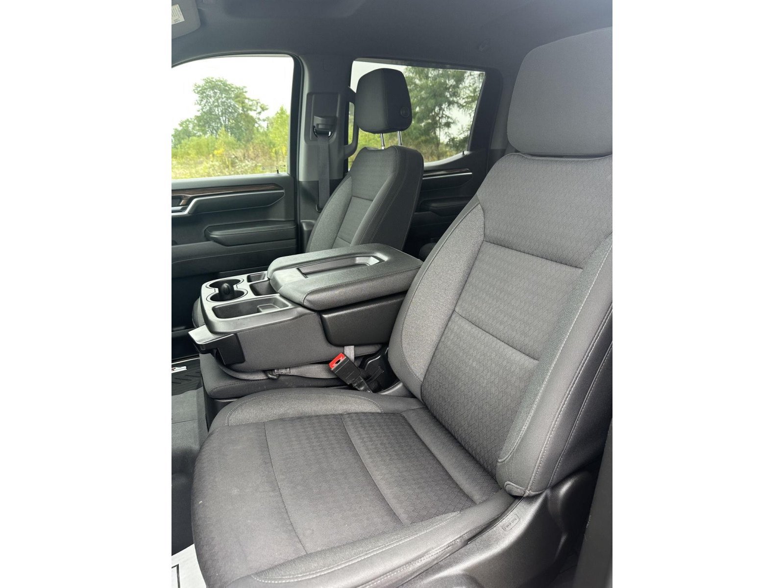Used 2022 Chevrolet Silverado 1500 RST AWD/4WD image 19