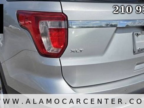Used 2016 Ford Explorer XLT w/ Equipment Group 202A FWD image 10