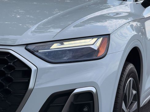 Used 2023 Audi Q5 2.0T Premium Plus w/ Premium Plus Package AWD/4WD image 21