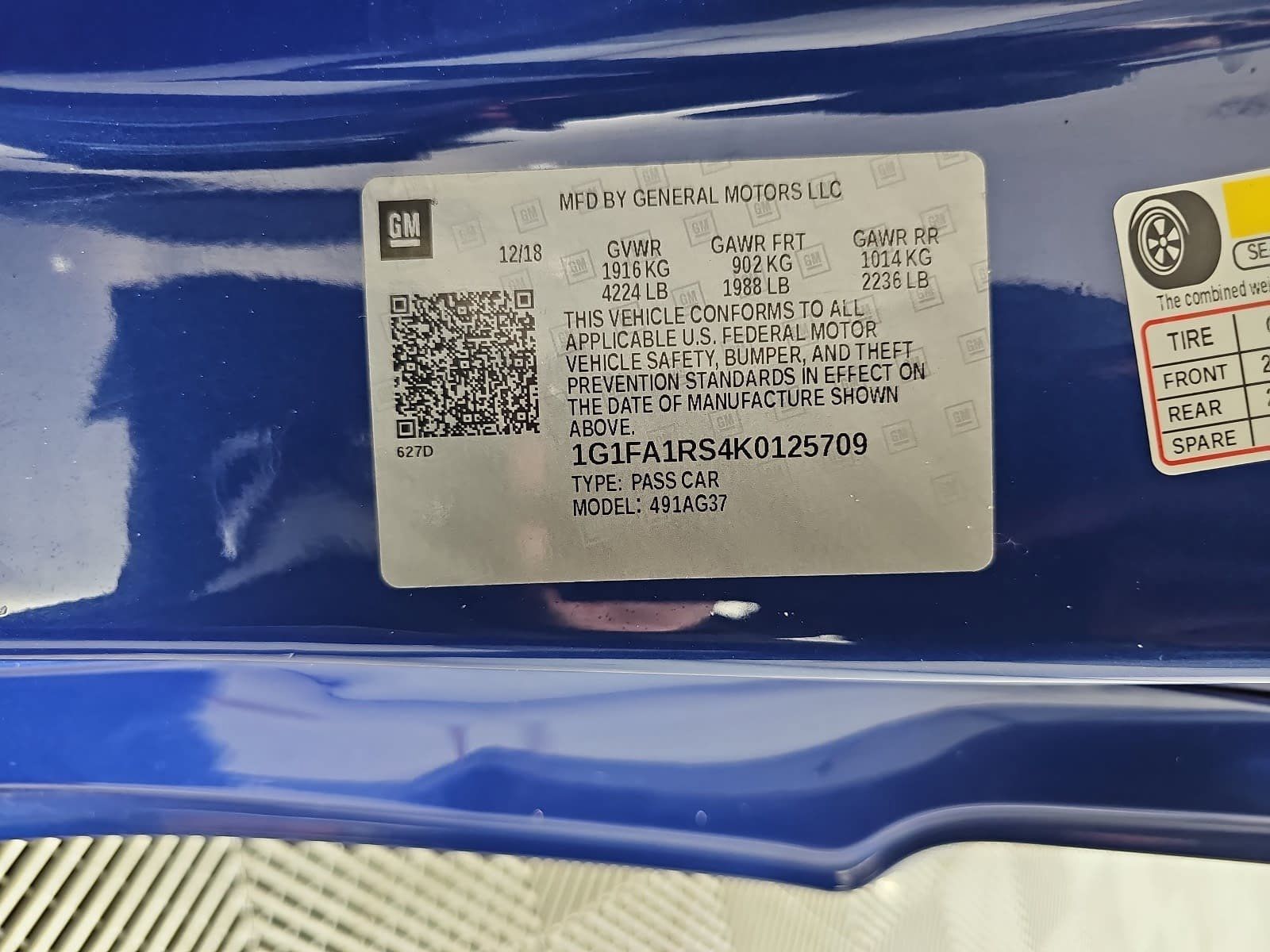 Used 2019 Chevrolet Camaro LT w/ 1LE Track Performance Package RWD image 30