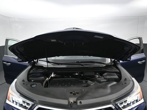 Used 2018 Acura MDX SH-AWD w/ Technology Package image 29