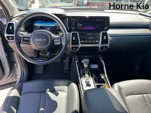 Certified 2023 Kia Sorento SX image 11