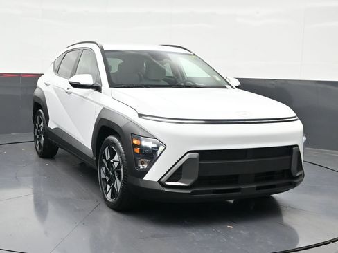 Used 2024 Hyundai Kona SEL w/ Convenience Package image 8