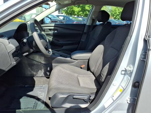 Used 2023 Honda Accord LX image 12