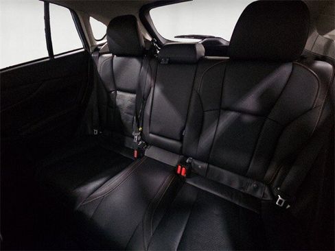 Used 2019 Subaru Crosstrek 2.0i Limited w/ Moonroof Package w/Navigation image 13