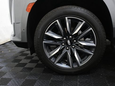 Used 2021 Cadillac Escalade Sport Platinum image 21