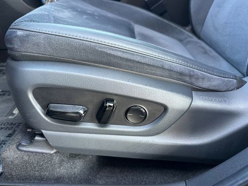 Certified 2023 Lexus RZ 450e Premium image 13