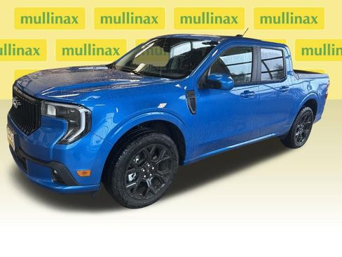 Used 2025 Ford Maverick Lobo image 14