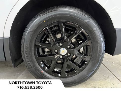 Used 2023 Chevrolet Equinox LT image 29