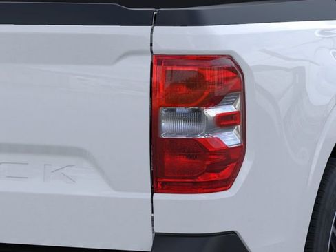 New 2025 Ford Maverick Lariat w/ 4K Tow Package image 22
