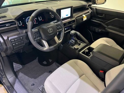 New 2025 Toyota 4Runner SR5 image 2