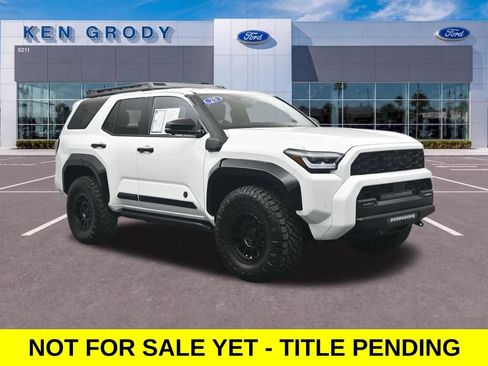 Used 2025 Toyota 4Runner Trailhunter AWD/4WD image 1