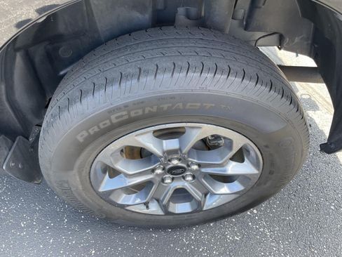Certified 2025 Ford Maverick XLT w/ Equipment Group 301A AWD/4WD image 11