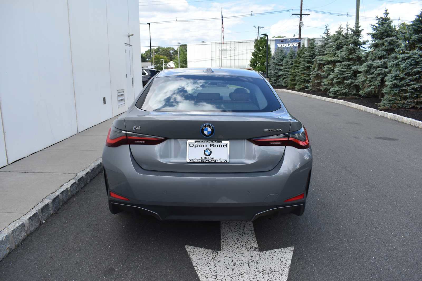 Used 2024 BMW i4 eDrive35 w/ Convenience Package RWD image 6
