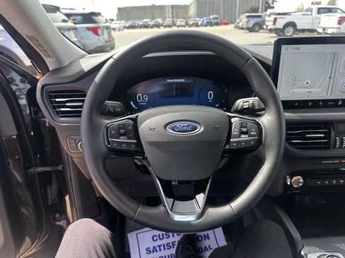 Certified 2023 Ford Escape Active w/ Tech Pack #2 AWD/4WD image 9