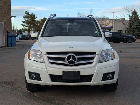 Used 2011 Mercedes-Benz GLK 350 4MATIC image 2