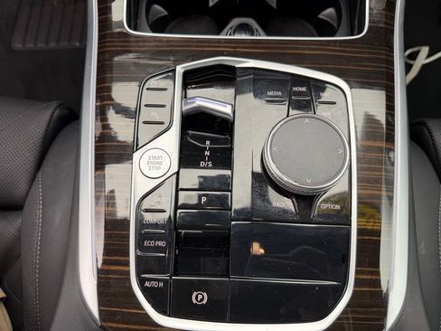 Used 2026 BMW X5 sDrive40i RWD image 13