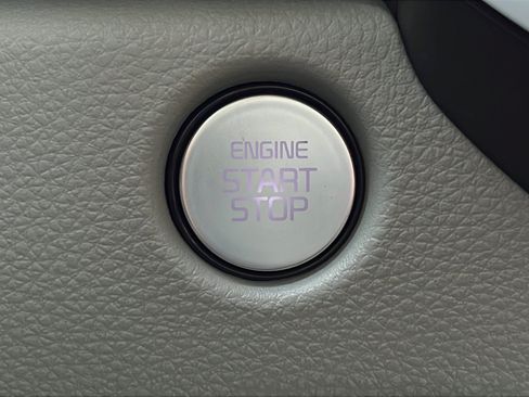 New 2026 Kia Carnival EX FWD image 25
