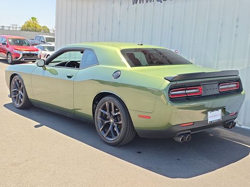 Used 2021 Dodge Challenger GT w/ Blacktop Package RWD image 5