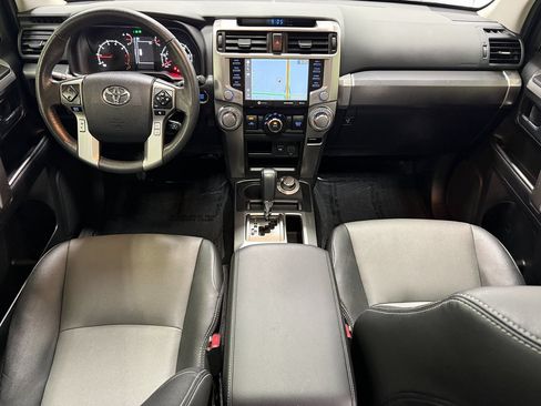 Used 2022 Toyota 4Runner SR5 Premium w/ Moonroof Package AWD/4WD image 11