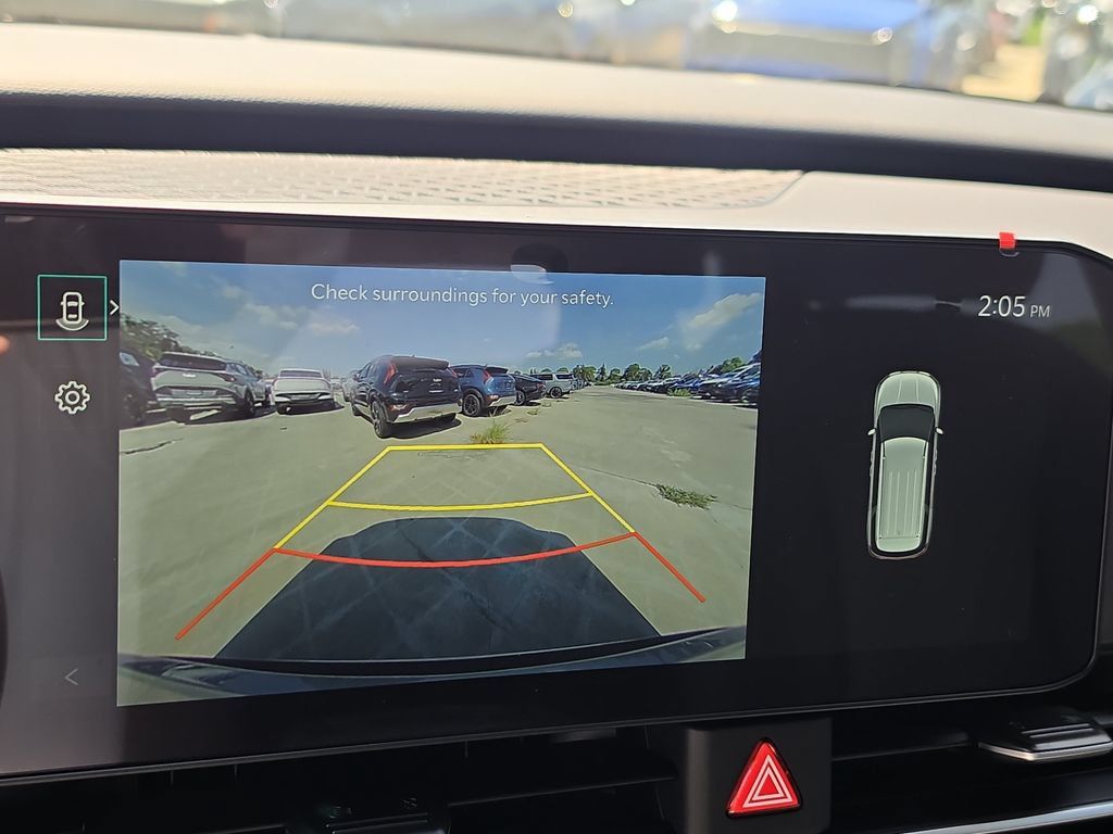 New 2027 Kia Carnival LX FWD image 24