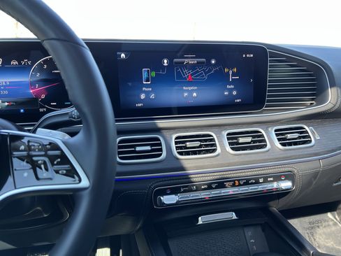 Certified 2025 Mercedes-Benz GLE 350 4MATIC image 18