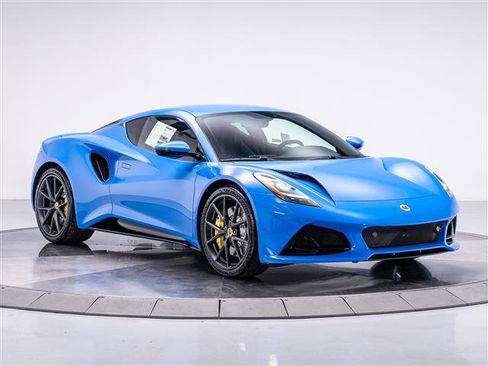 New 2025 Lotus Emira image 7