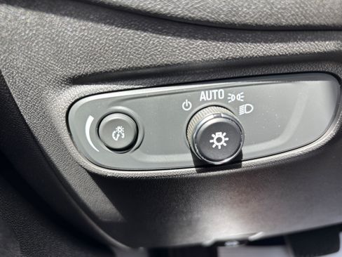 Used 2024 Chevrolet Equinox RS AWD/4WD image 22