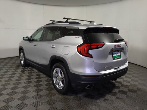 Used 2018 GMC Terrain SLE w/ Driver Convenience Package AWD/4WD image 5