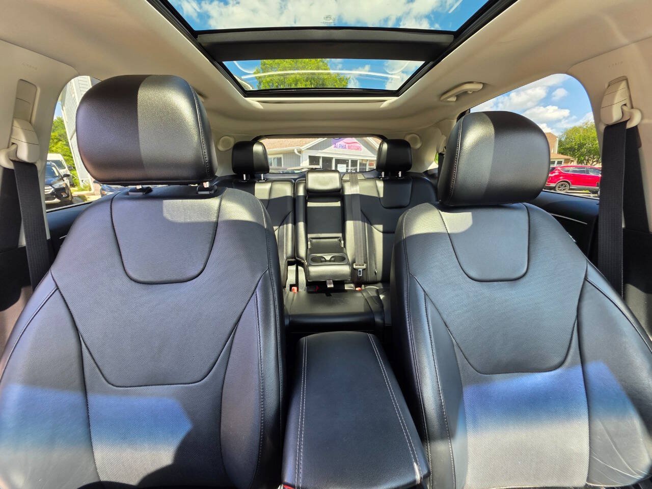 Used 2016 Ford Edge Titanium w/ Equipment Group 301A AWD/4WD image 15