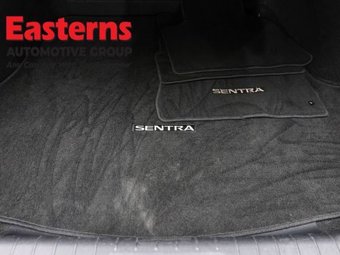 Used 2024 Nissan Sentra SV FWD image 9